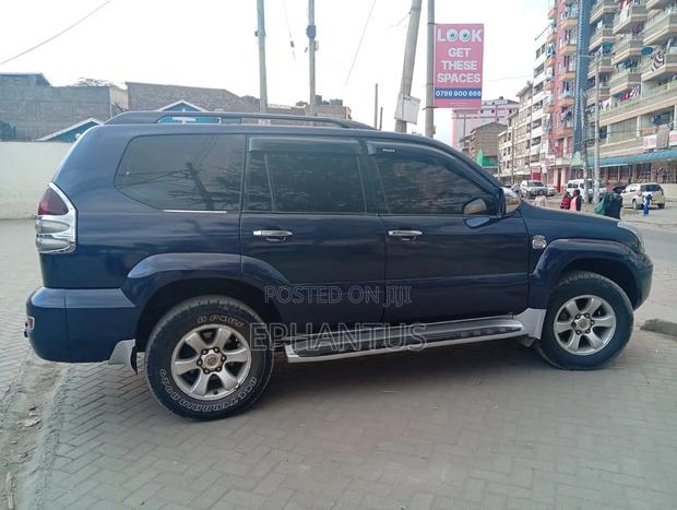 Toyota Land Cruiser 3.0 D-4D C 2007 Blue