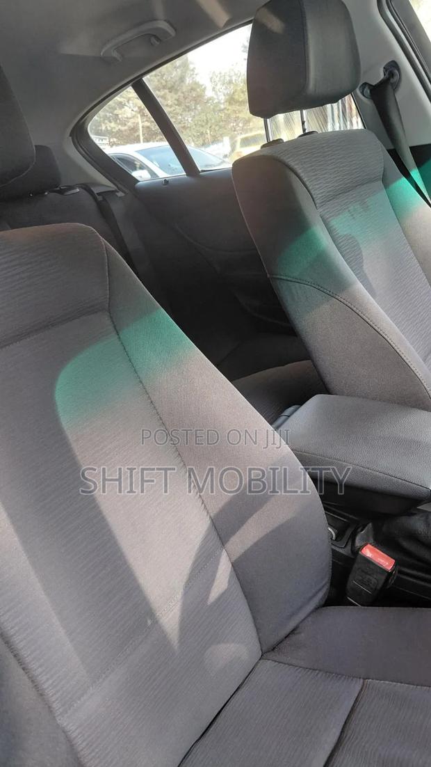 BMW 116i 2011 Black