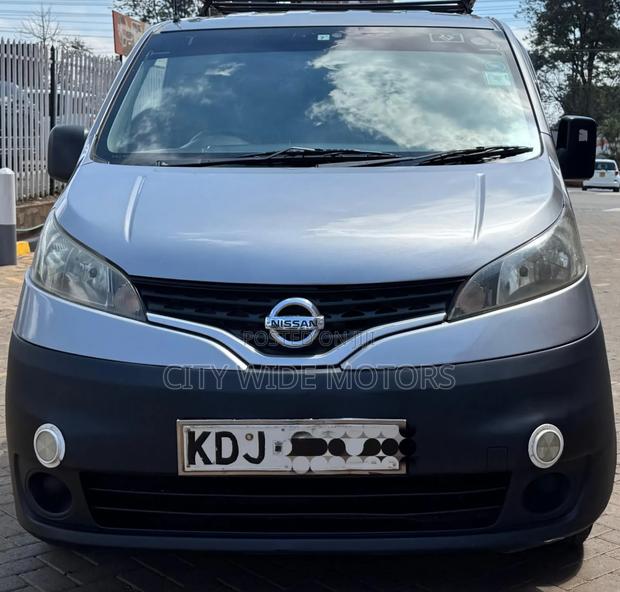 Nissan NV200 2015 Gray