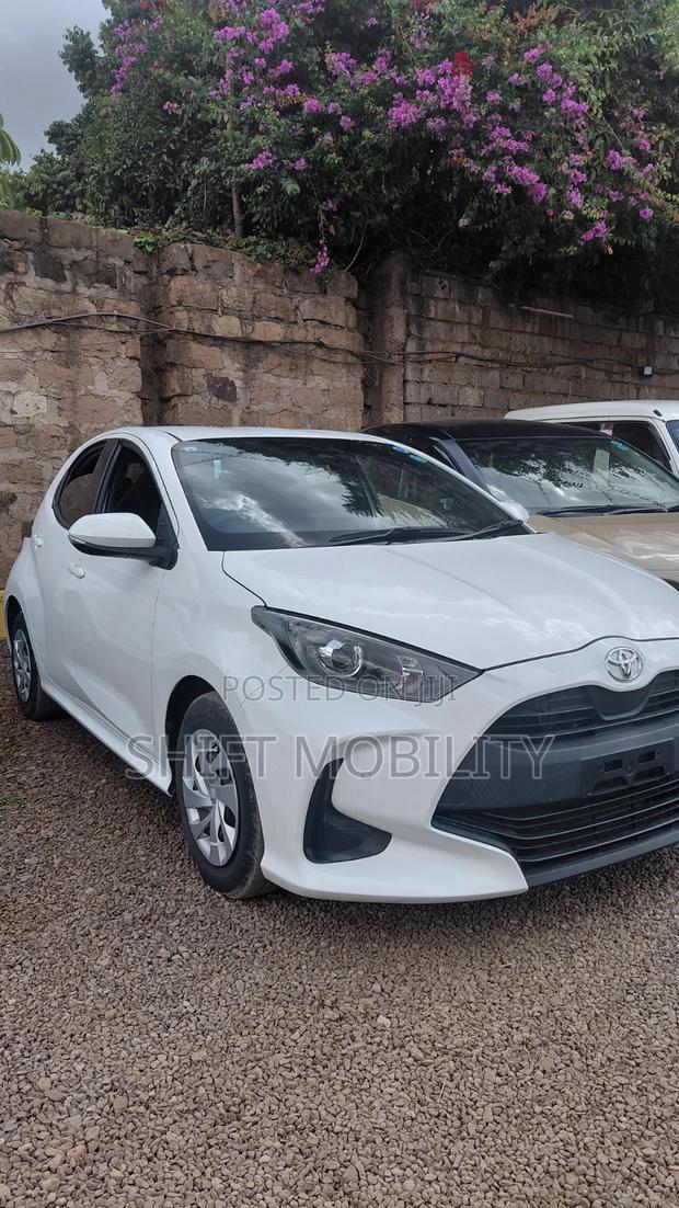 Toyota Yaris 2020 White