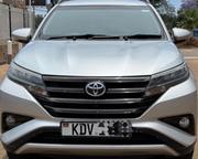 Toyota Rush 2018 Silver for sale