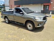 Toyota Hilux 2023 Gold for sale