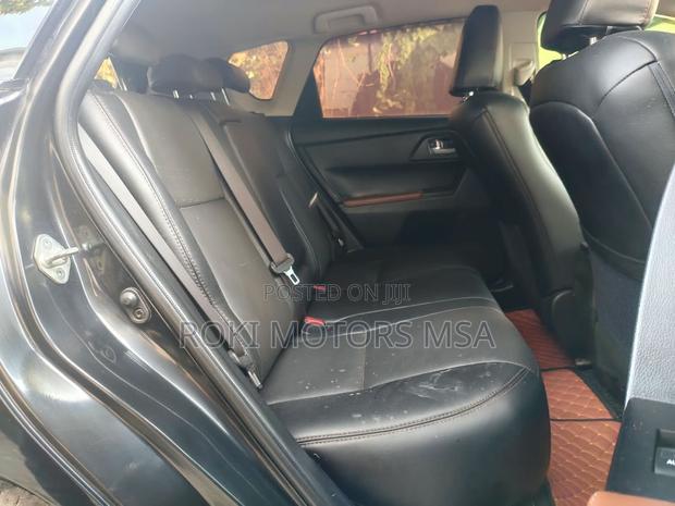 Toyota Auris 2015 Black