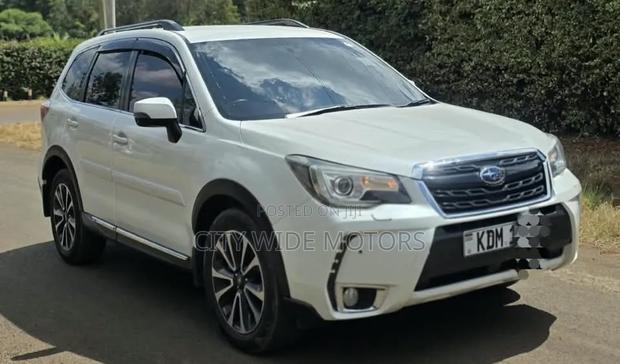 Subaru Forester 2.0XT Premium AWD 2016 White