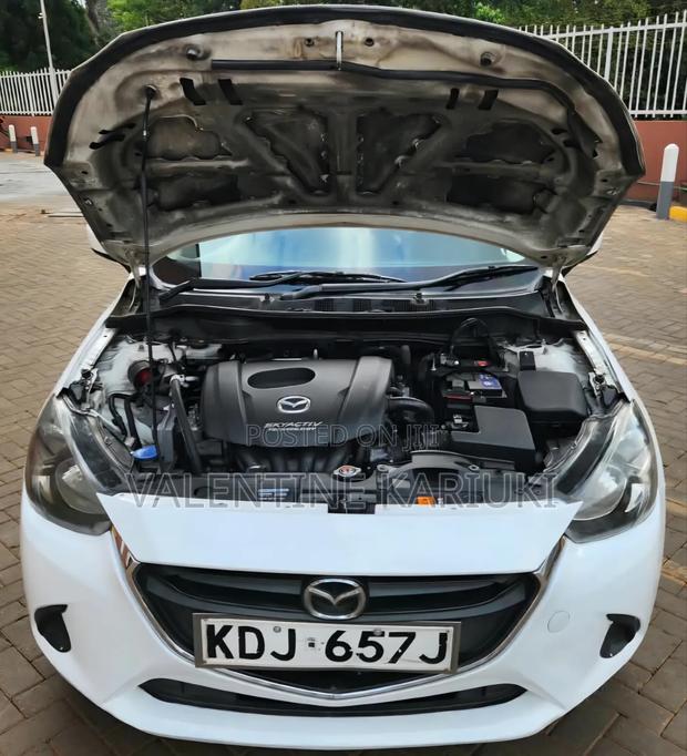 Mazda Demio 2016 White