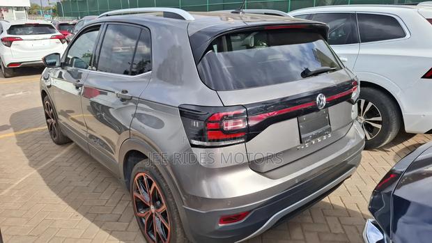Volkswagen T-Cross 2020 Gray