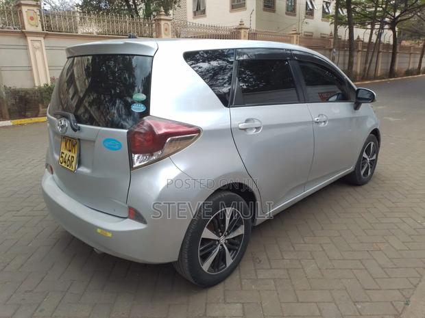 Toyota Ractis 1.5 FWD 2016 Silver