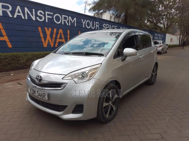 Toyota Ractis 1.5 FWD 2016 Silver