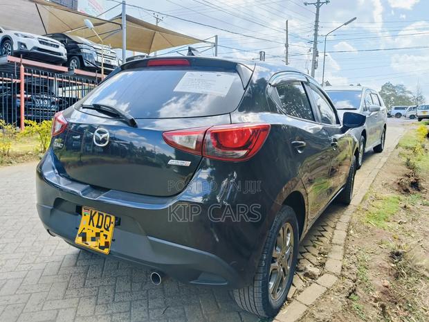 Mazda Demio 2016 Black
