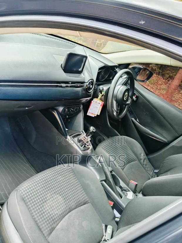 Mazda Demio 2016 Black