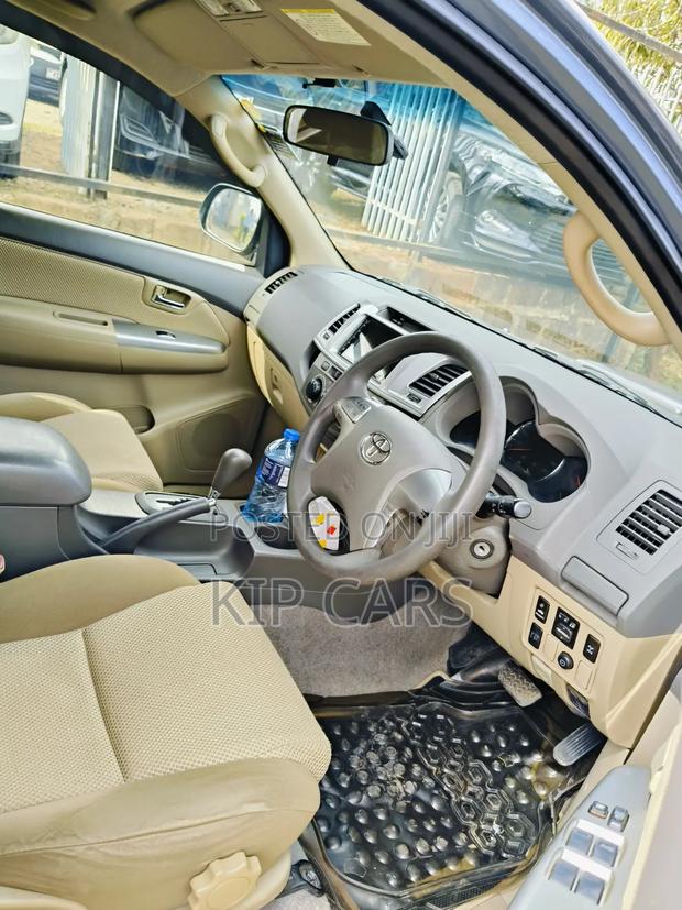 Toyota Fortuner 3.0 D RWD 2014 Gray