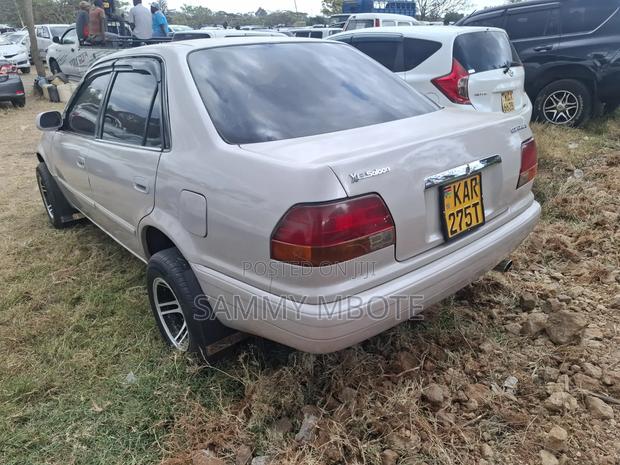 Toyota Corolla Sedan 1999 Pink