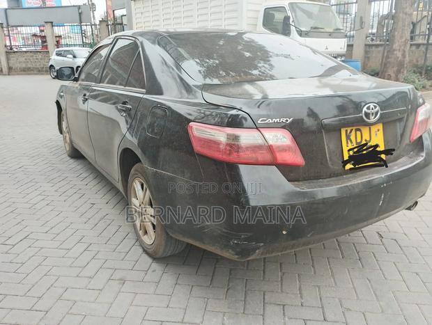 Toyota Camry XLE 4dr Sedan (2.5L 4cyl 6A) 2012 Black