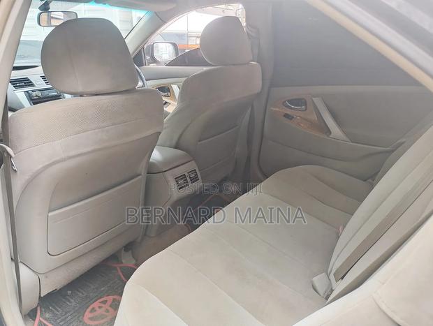 Toyota Camry XLE 4dr Sedan (2.5L 4cyl 6A) 2012 Black
