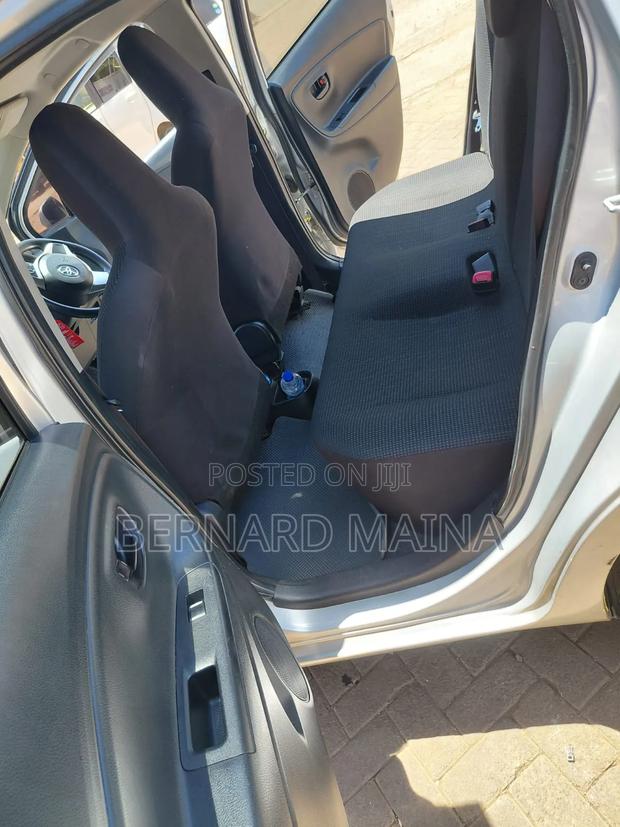 Toyota Vitz 1.3 AWD 3dr 2015 Silver