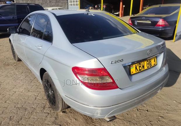 Mercedes-Benz C200 2008 Silver