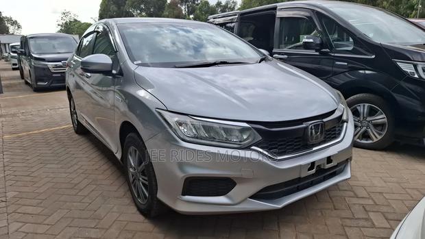 Honda Grace 1.5 Hybrid FWD 2019 Silver