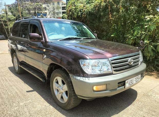 Toyota Land Cruiser 2006 Purple