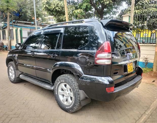 Toyota Land Cruiser Prado 2009 Black