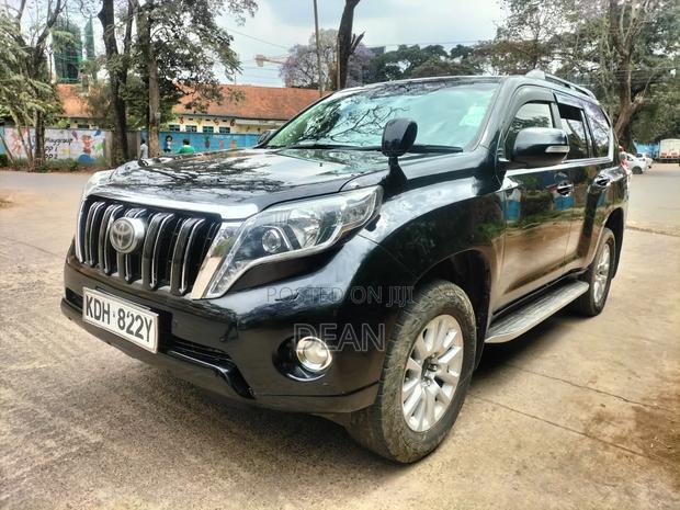 Toyota Land Cruiser Prado 2016 Black