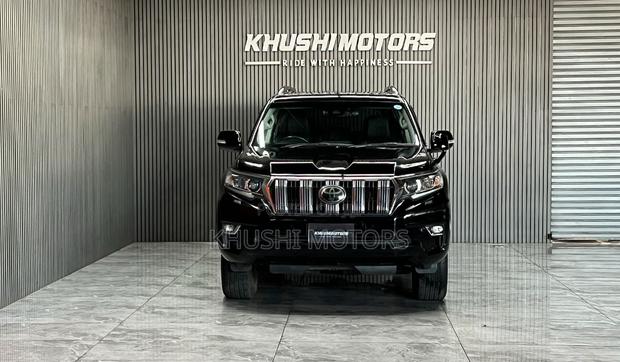 Toyota Land Cruiser Prado 2019 Black