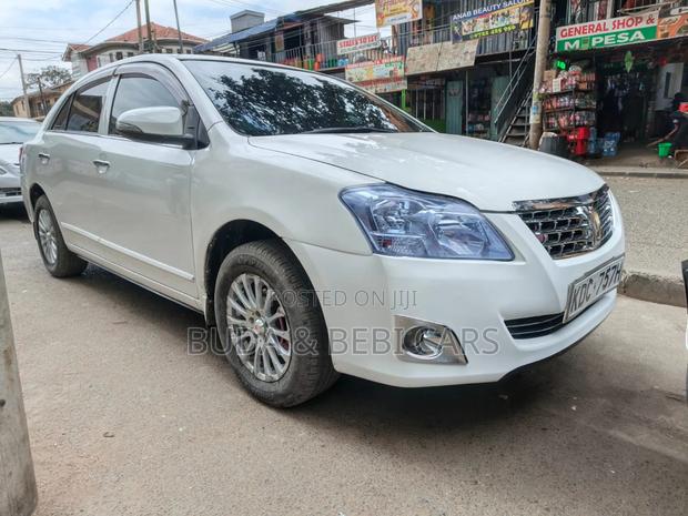 Toyota Premio 2014 Pearl