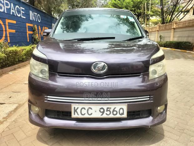 Toyota Voxy 2008 Burgundy