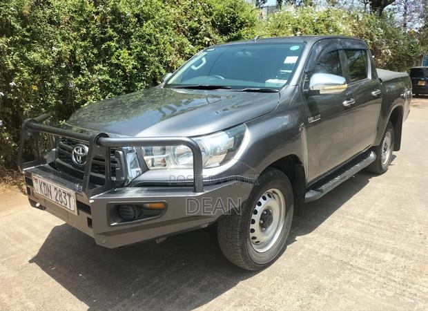 Toyota Hilux 2017 Black