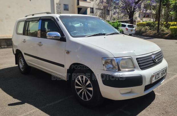 Toyota Succeed 2010 White