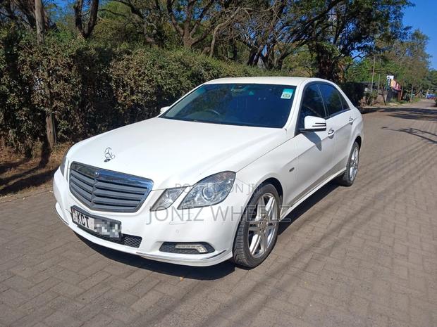 Mercedes-Benz E250 2011 White