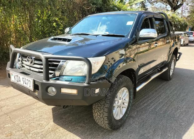 Toyota Hilux 2014 Green