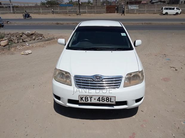Toyota Corolla 2005 White