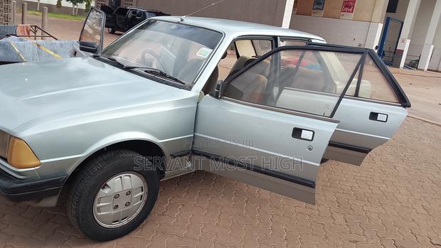 Peugeot 305 1.5 1985 Silver