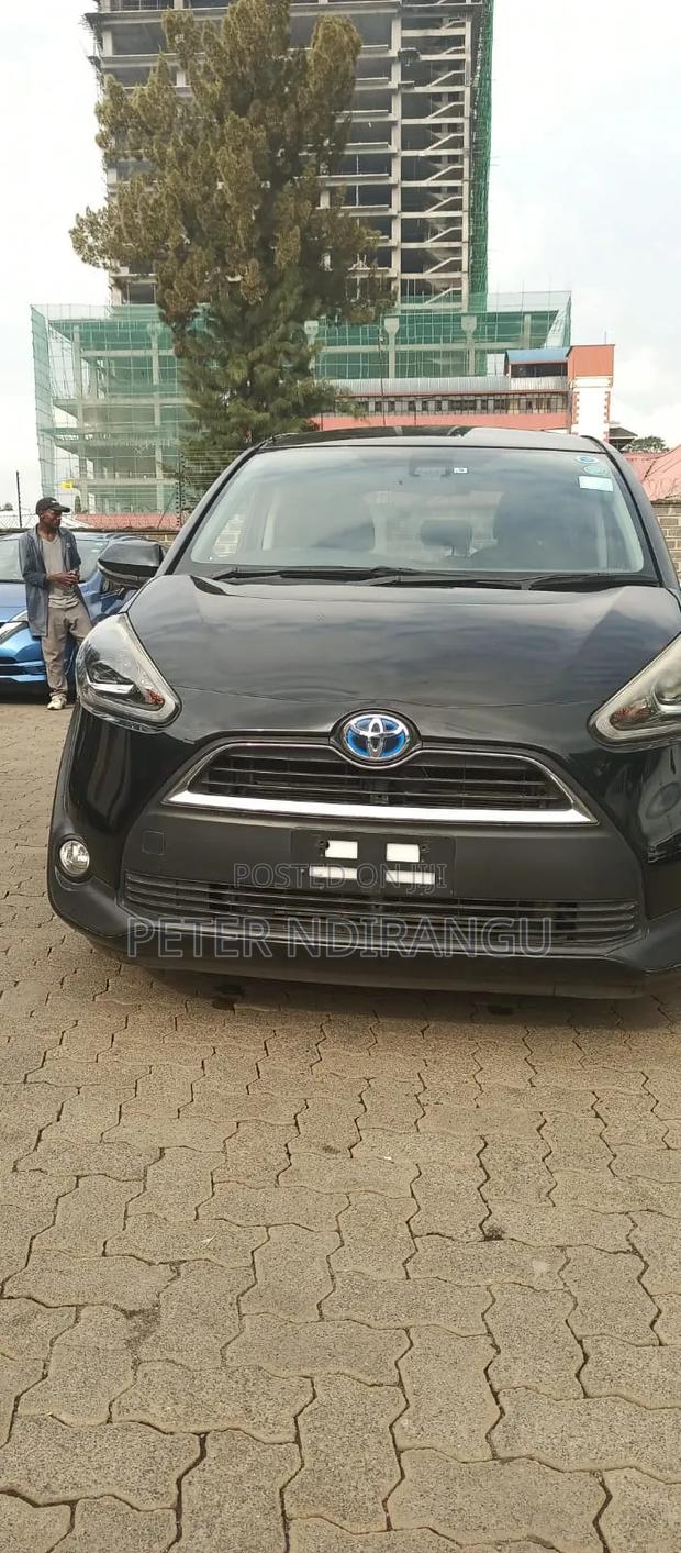 Toyota Sienta 1.5 Hybrid FWD (6-seater) 2018 Black