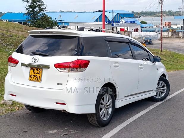 Toyota Wish 2008 Pearl