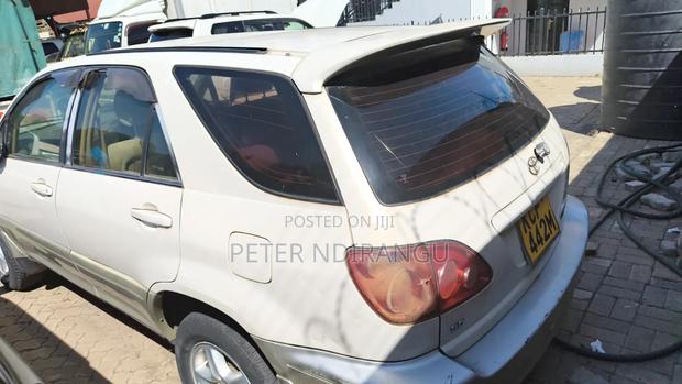 Toyota Harrier 240G 2009 Pearl