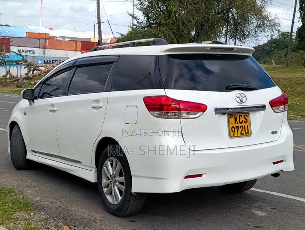 Toyota Wish 2008 Pearl