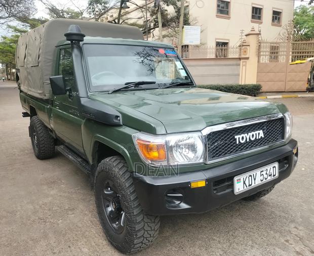 Toyota Land Cruiser 2018 Green