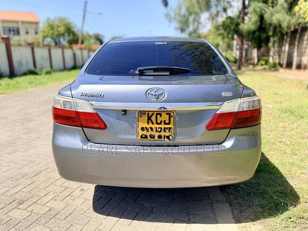 Toyota Premio 2009 Gray