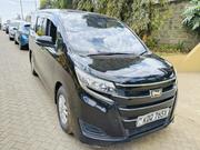 Toyota Noah 2.0 FWD (7 Seater) 2017 Black for sale