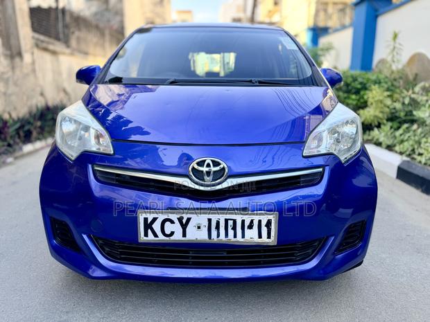 Toyota Ractis 1.5 FWD 2013 Blue