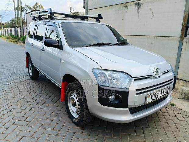 Toyota Probox 1.5 DX Comfort 2WD 2017 Silver