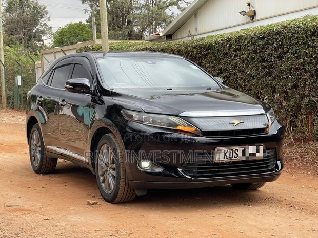 Toyota Harrier 2017 Black