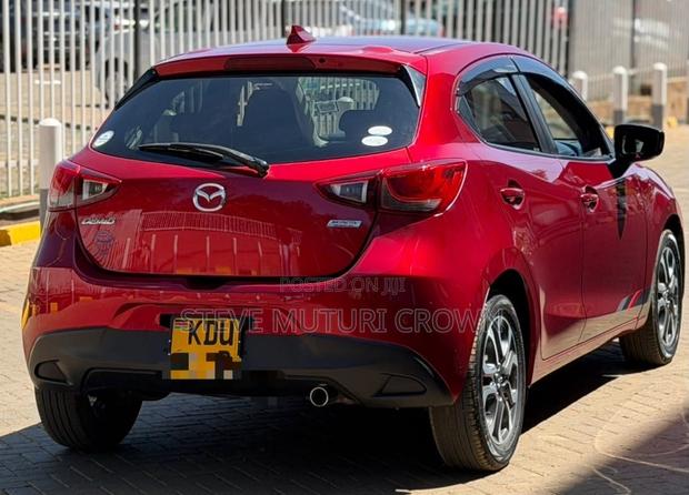 Mazda Demio 2018 Red