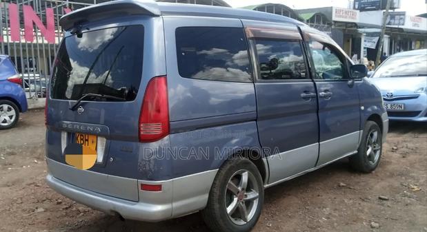 Nissan Serena 2003 Blue