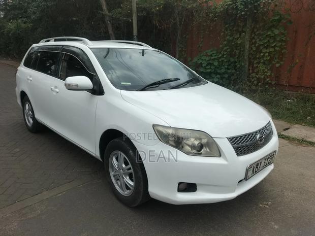 Toyota Corolla Fielder 2008 White