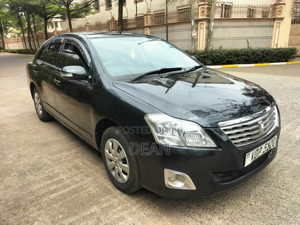 Toyota Premio 2011 Black
