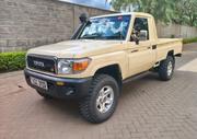 Toyota Land Cruiser 2009 Yellow for sale