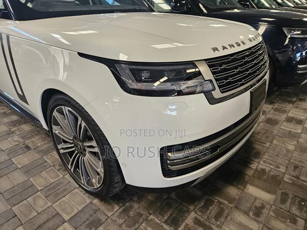 Land Rover Range Rover Vogue 2024 White