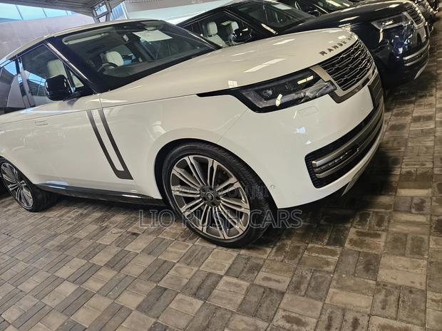 Land Rover Range Rover Vogue 2024 White